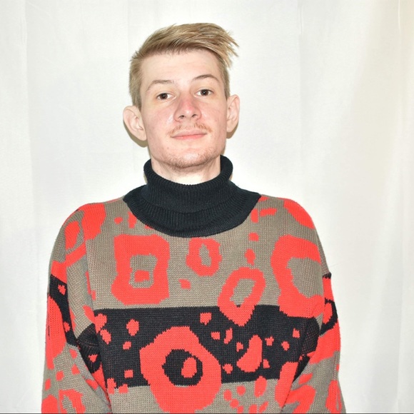 Meet your Posher, Dawson - Picture 1 of 1